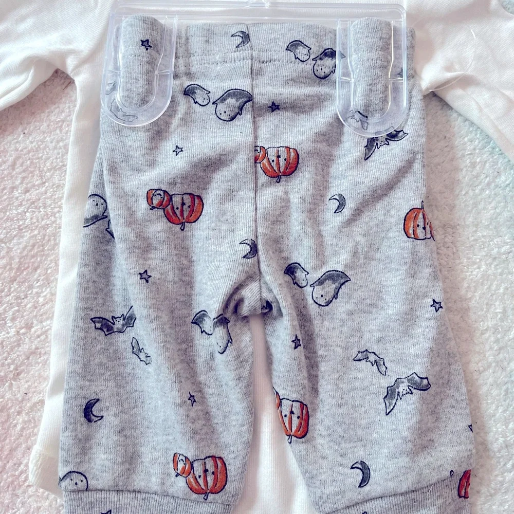 Carters Halloween Outfit - Size 3 Months